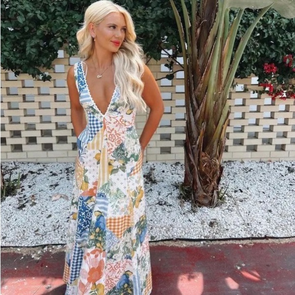 Amalfi Limicello Maxi Dress In All Over Print, A Line Maxi Dress - Picture 3 of 13